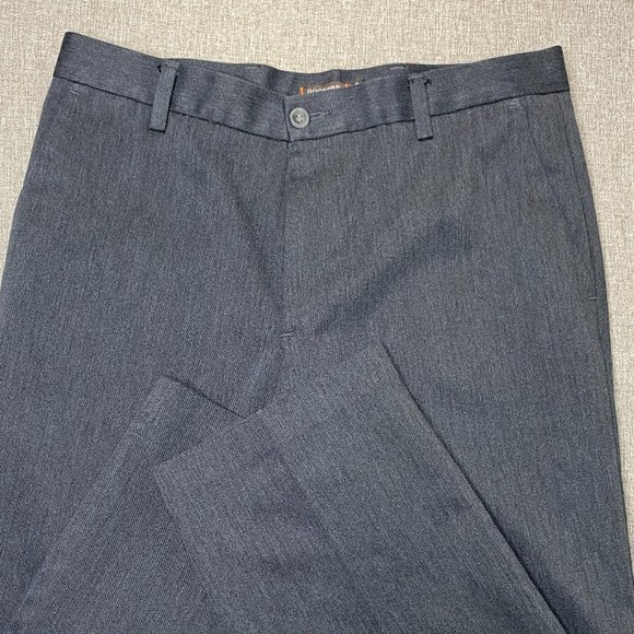 Dockers D2 Khaki Pants Men 34 x 30 Straight Fit Gray Flat Front Office Business - Picture 5 of 16
